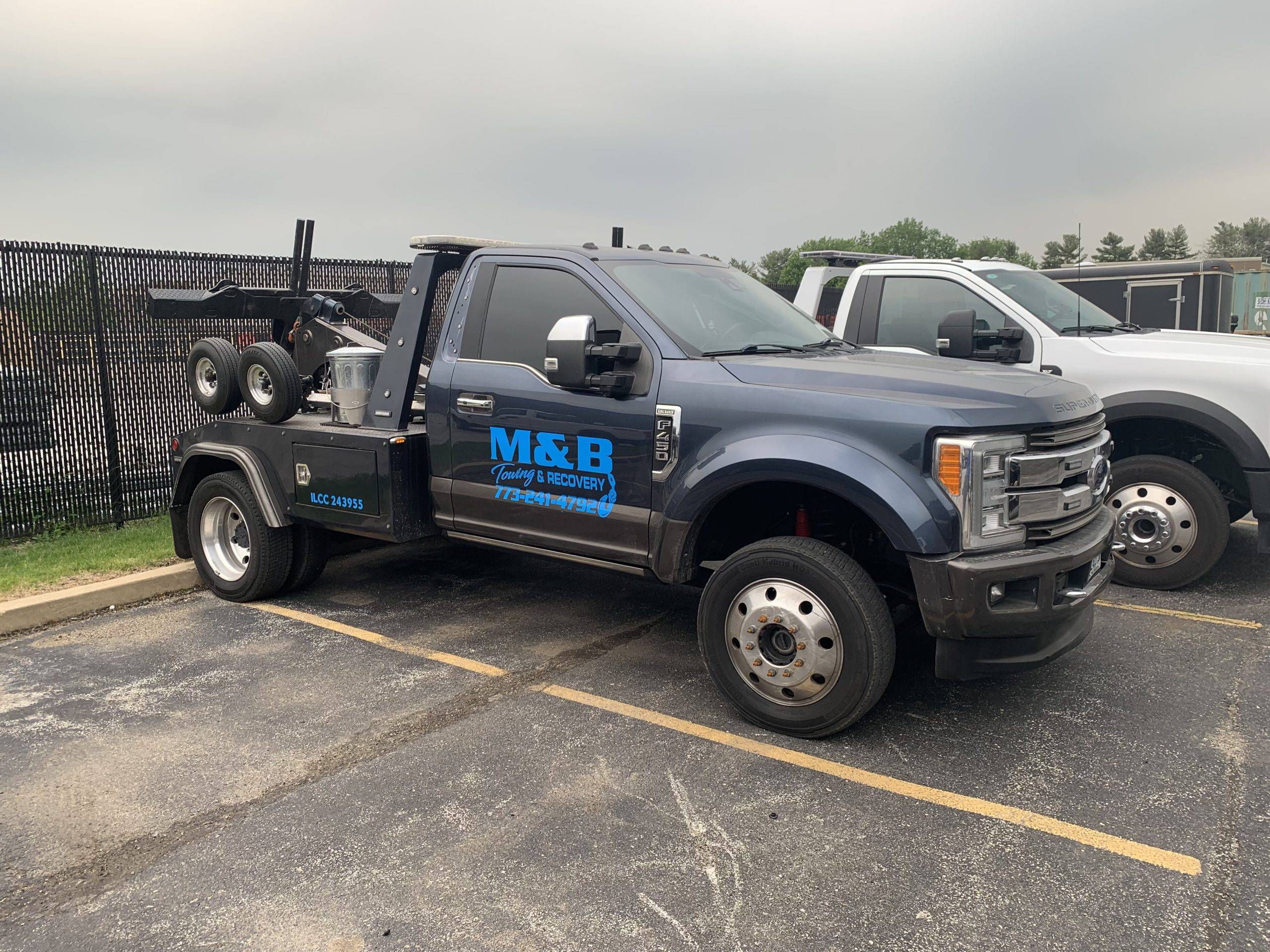 M&b Towing And Recovery (2)